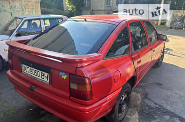 Ліфтбек Opel Vectra 1991 в Калуші