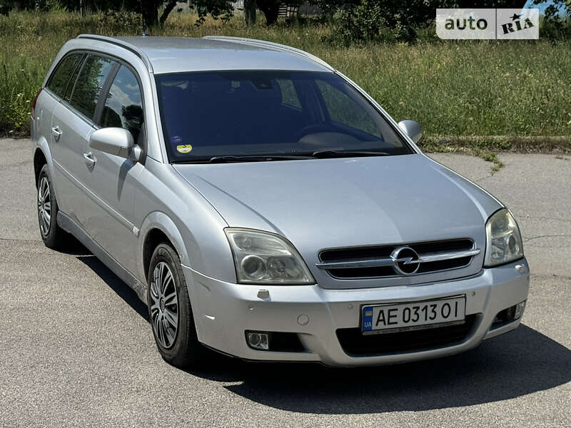 Універсал Opel Vectra 2004 в Дніпрі