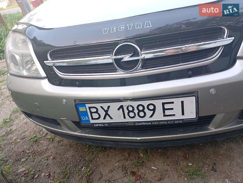 Седан Opel Vectra 2003 в Чернівцях