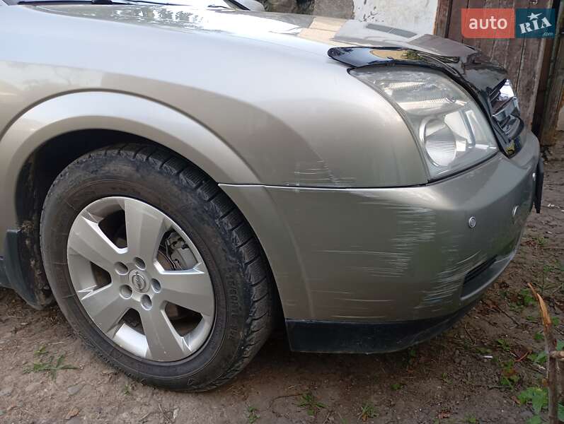 Седан Opel Vectra 2003 в Чернівцях