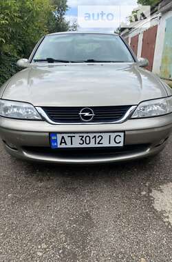 Седан Opel Vectra 1999 в Івано-Франківську