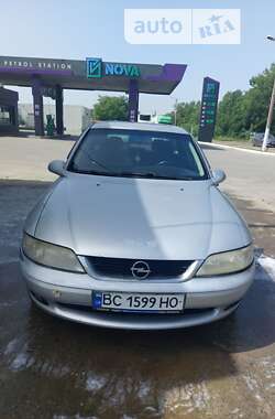 Седан Opel Vectra 2000 в Черновцах