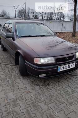 Седан Opel Vectra 1995 в Киеве