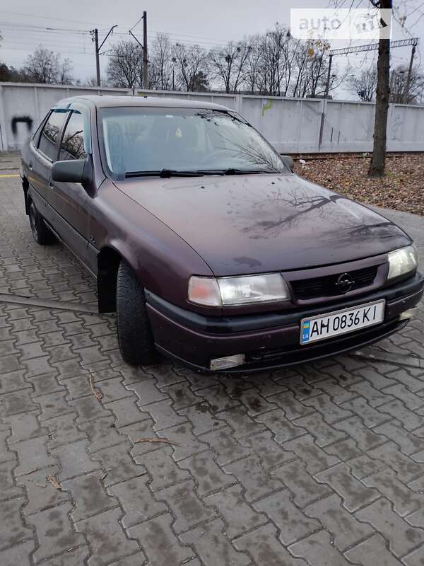 Седан Opel Vectra 1995 в Києві