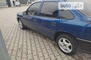 Седан Opel Vectra 1992 в Львове