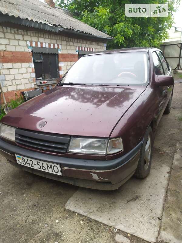 Седан Opel Vectra 1991 в Дубні