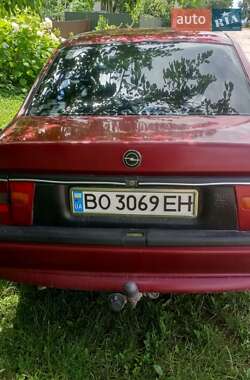 Седан Opel Vectra 1995 в 