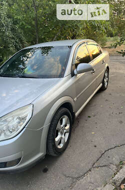 Седан Opel Vectra 2005 в Миколаєві