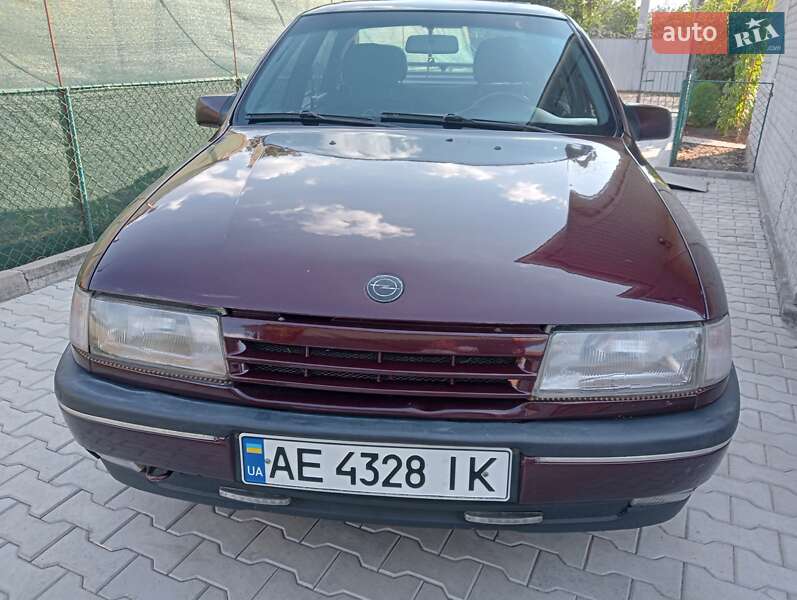 Седан Opel Vectra 1991 в Кривому Розі