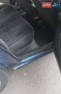 Седан Opel Vectra 1992 в 