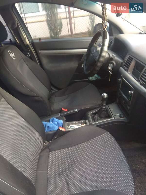 Седан Opel Vectra 2006 в Дрогобыче фото 5 Седан Opel Vectra 2006 в Дрогобыче