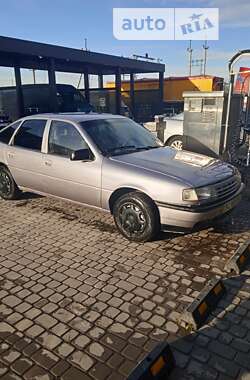 Ліфтбек Opel Vectra 1989 в Винниках