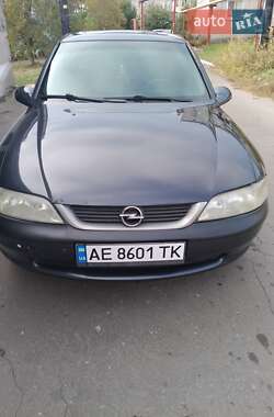 Седан Opel Vectra 1996 в Кременчуге