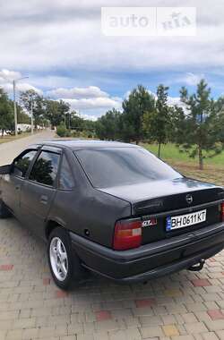 Седан Opel Vectra 1993 в Измаиле