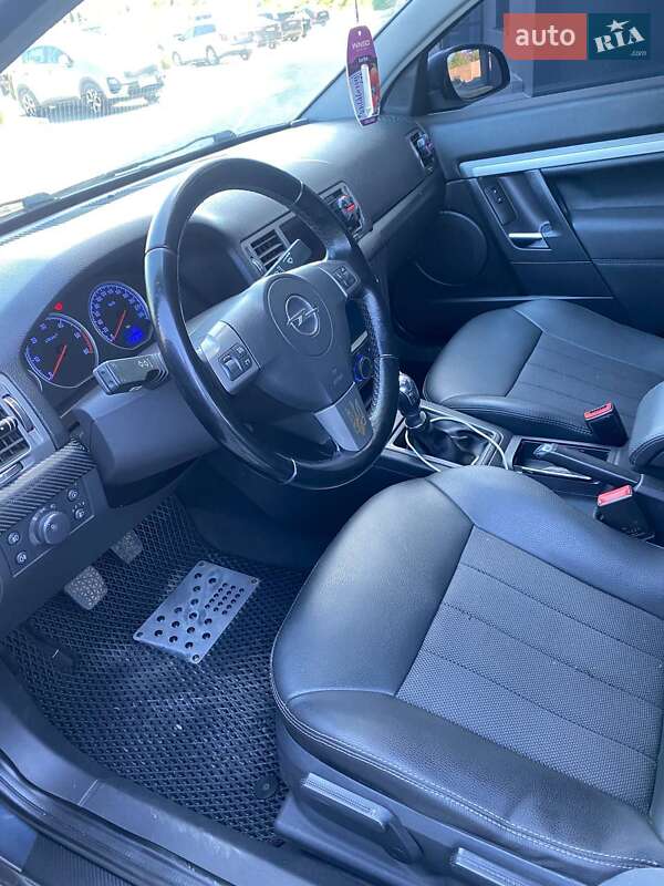 Універсал Opel Vectra 2007 в Трускавці