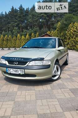 Седан Opel Vectra 1997 в Судовій Вишні