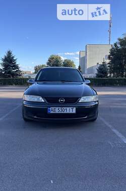 Седан Opel Vectra 2000 в Кам'янському