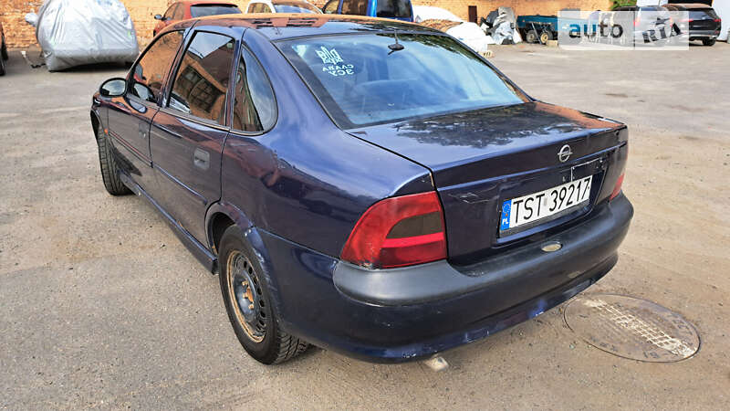 Седан Opel Vectra 1999 в Днепре