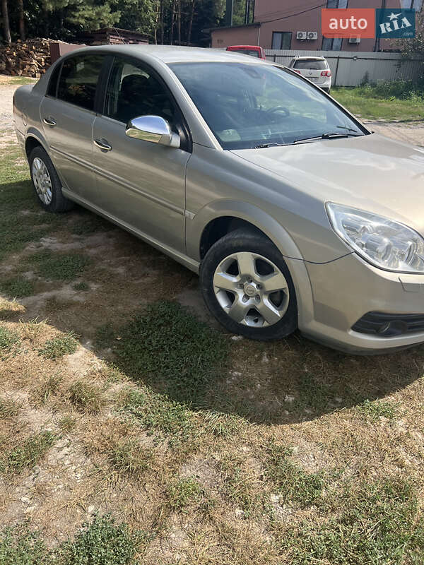 Седан Opel Vectra 2006 в Бродах