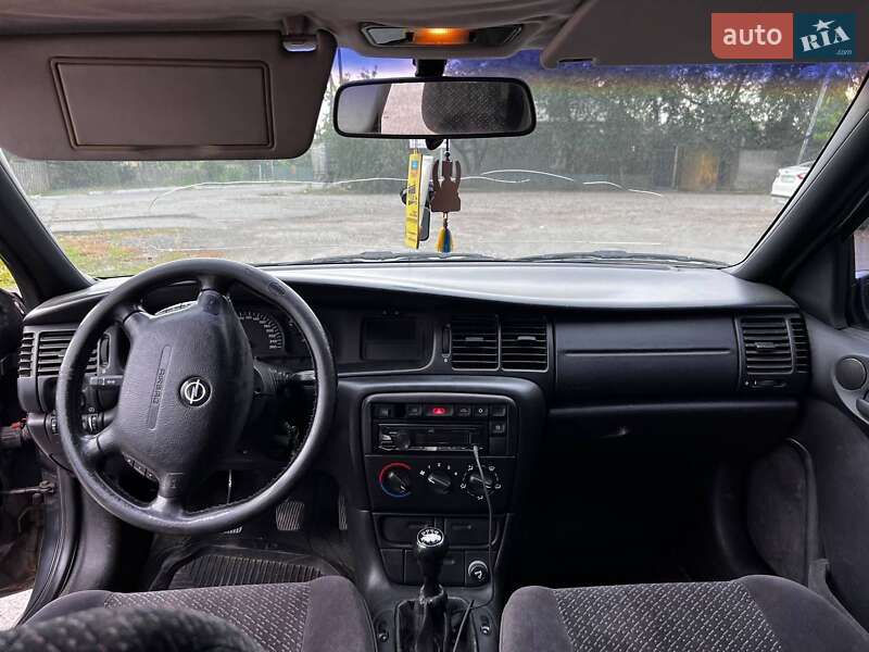 Универсал Opel Vectra 1997 в Жмеринке фото 7 Универсал Opel Vectra 1997 в Жмеринке