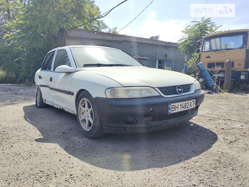 Седан Opel Vectra 1997 в Одессе фото 7 Седан Opel Vectra 1997 в Одессе