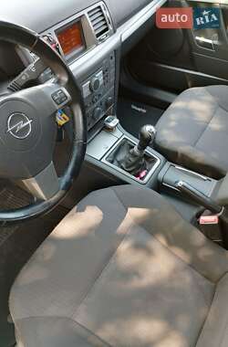 Седан Opel Vectra 2007 в 