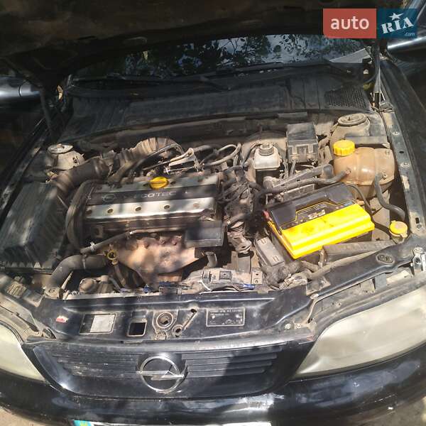 Седан Opel Vectra 1997 в Арцизе