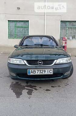 Седан Opel Vectra 1997 в Ямполі