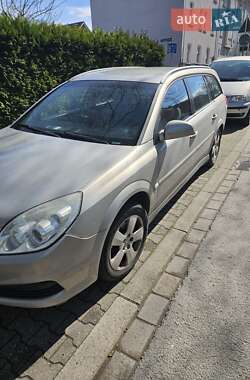 Универсал Opel Vectra 2005 в 