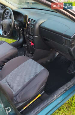 Седан Opel Vectra 1995 в 