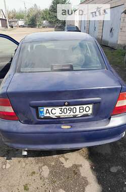 Седан Opel Vectra 1997 в Луцке