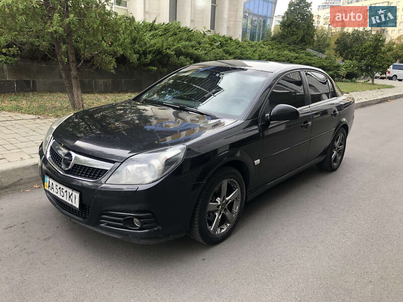 Седан Opel Vectra 2008 в Киеве