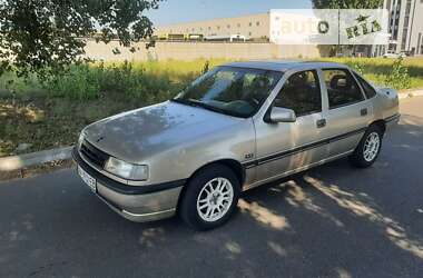 Седан Opel Vectra 1990 в Киеве