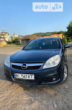 Седан Opel Vectra 2006 в Золочеві