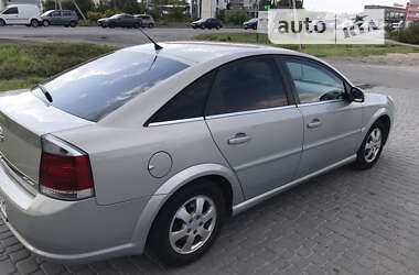 Лифтбек Opel Vectra 2006 в Львове