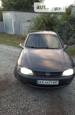 Седан Opel Vectra 1997 в Дергачах