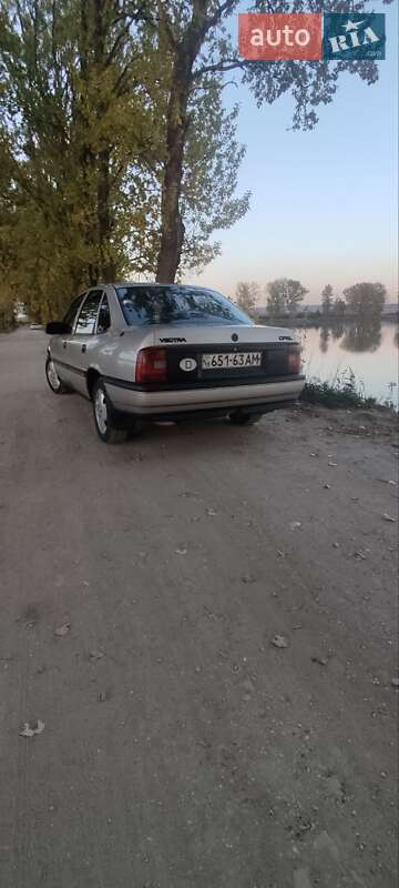Седан Opel Vectra 1991 в Золочеве