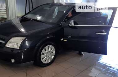 Седан Opel Vectra 2004 в Кременчуці