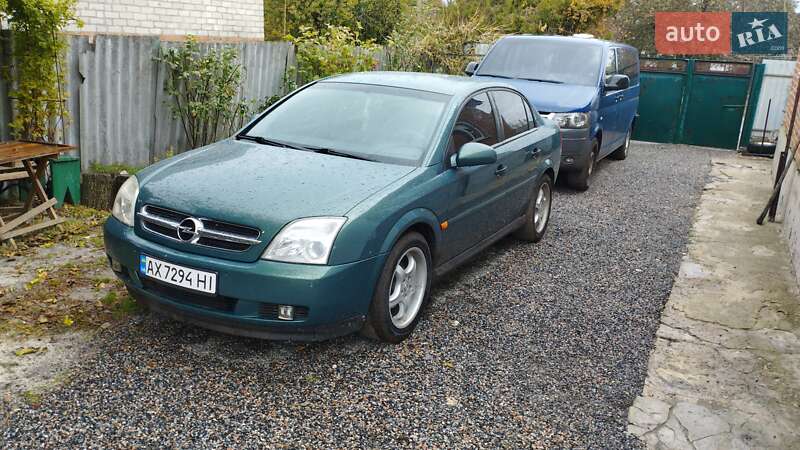 Седан Opel Vectra 2002 в Балаклії