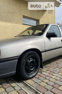 Седан Opel Vectra 1993 в Тернополі