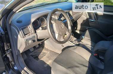 Седан Opel Vectra 2006 в Дніпрі