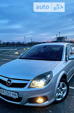 Седан Opel Vectra 2007 в Киеве