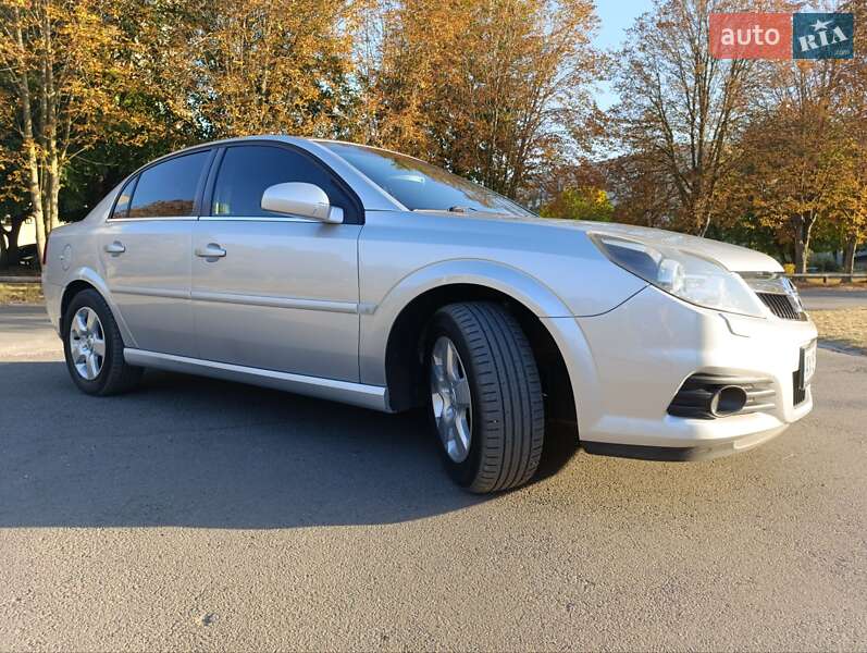 Седан Opel Vectra 2008 в Краснограді