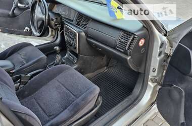 Ліфтбек Opel Vectra 1999 в Запоріжжі