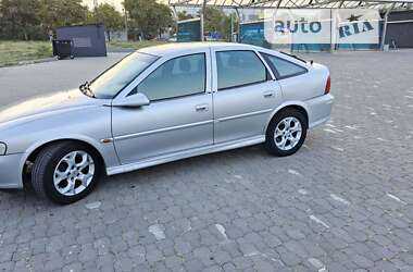 Ліфтбек Opel Vectra 1999 в Запоріжжі