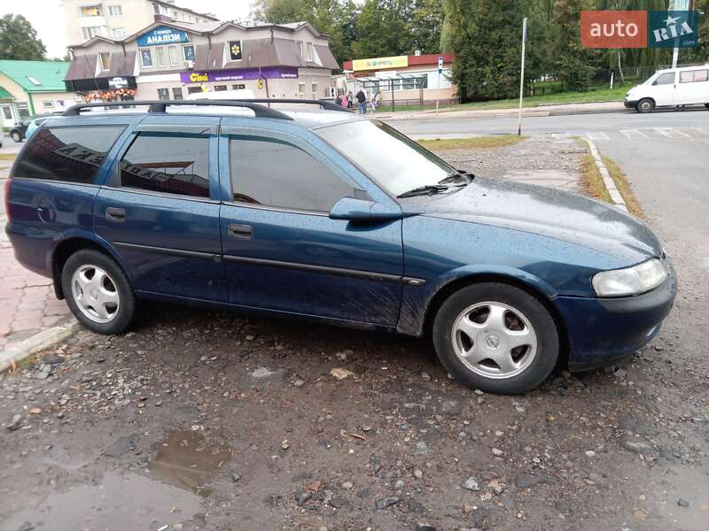 Универсал Opel Vectra 1998 в Владимире фото 4 Универсал Opel Vectra 1998 в Владимире
