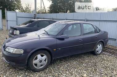 Седан Opel Vectra 1996 в Вижнице