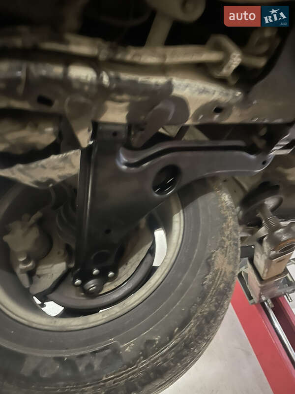 Седан Opel Vectra 2000 в Львове