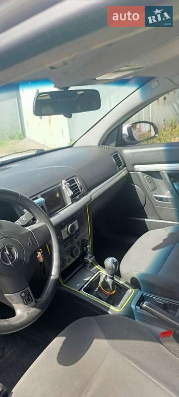 Універсал Opel Vectra 2007 в Миколаєві