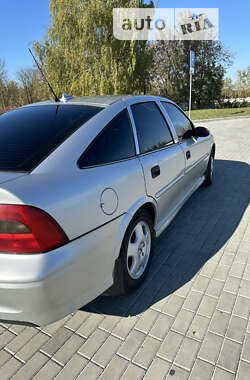 Ліфтбек Opel Vectra 2001 в Сокалі